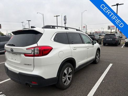 Used 2025 Subaru Ascent Premium AWD/4WD image 3