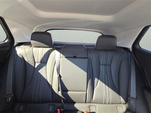 New 2026 Buick Envision Avenir image 13