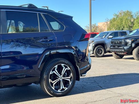 Certified 2025 Toyota RAV4 XSE w/ Weather Package AWD/4WD image 10