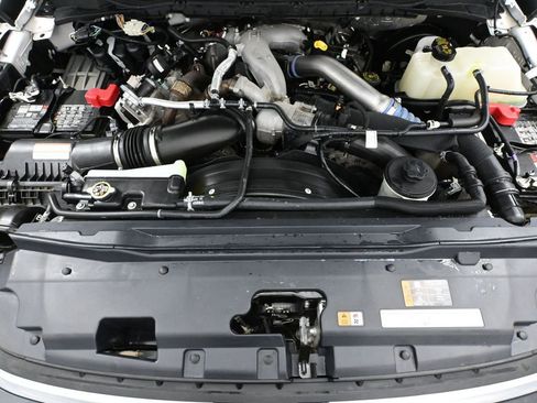 Used 2024 Ford F350 XLT w/ FX4 Off-Road Package image 46