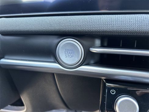 New 2026 Hyundai Tucson Limited image 31