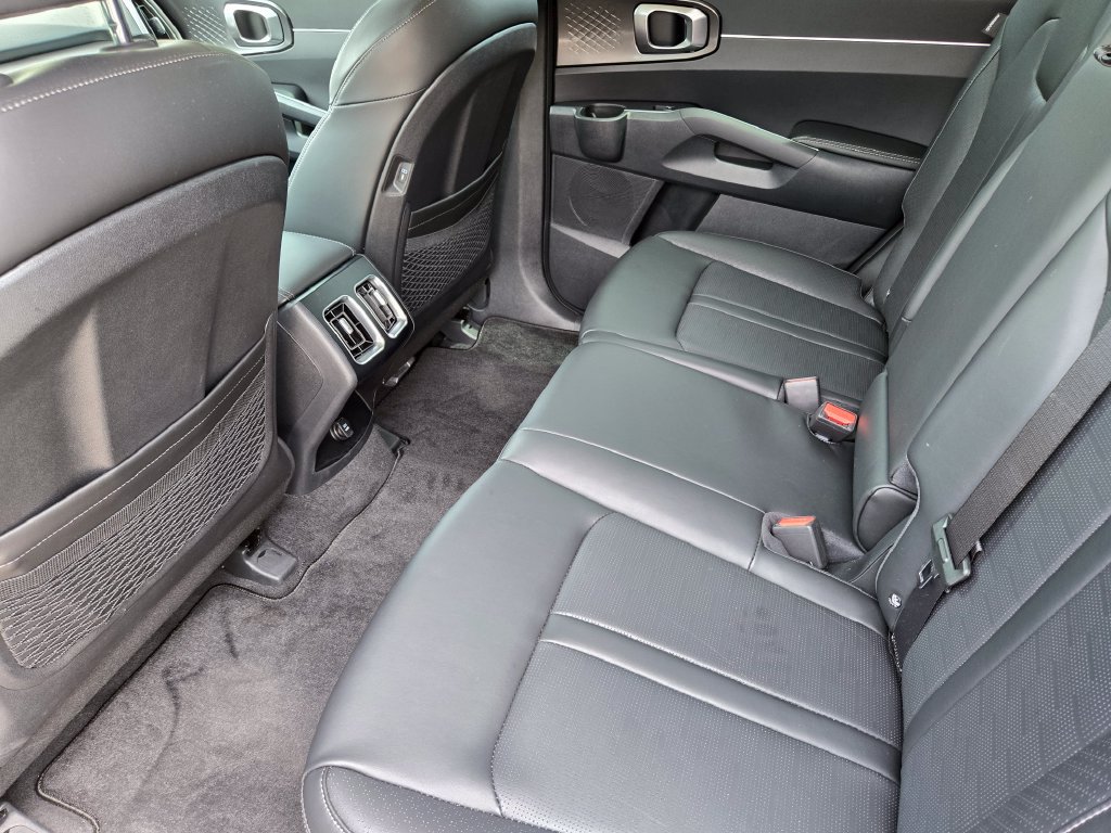 New 2026 Kia Sorento S FWD image 19