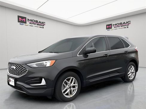 Used 2024 Ford Edge SEL image 8