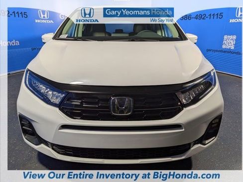 New 2026 Honda Odyssey Touring image 11
