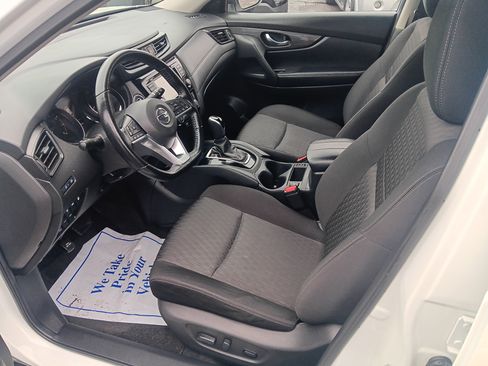 Used 2020 Nissan Rogue SV AWD/4WD image 8