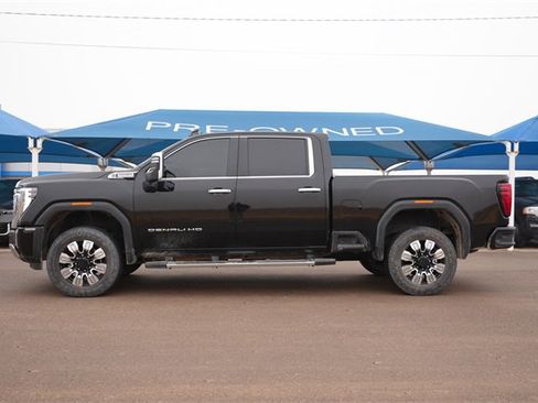 Used 2024 GMC Sierra 2500 Denali w/ Technology Package image 4
