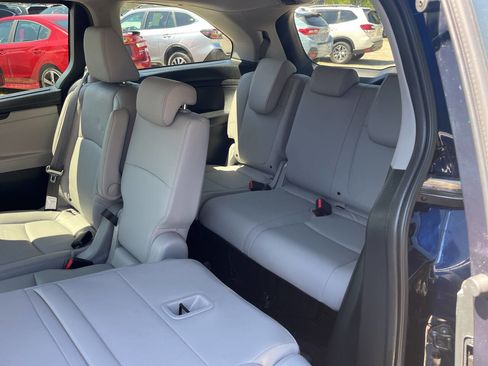 Used 2024 Honda Odyssey EX-L image 14