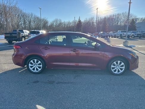 Certified 2025 Toyota Corolla LE image 11