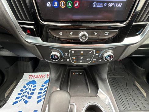 Certified 2023 Chevrolet Traverse RS w/ LPO, Floor Liner Package AWD/4WD image 19