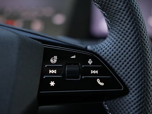 New 2026 Audi SQ5 Premium Plus AWD/4WD image 34