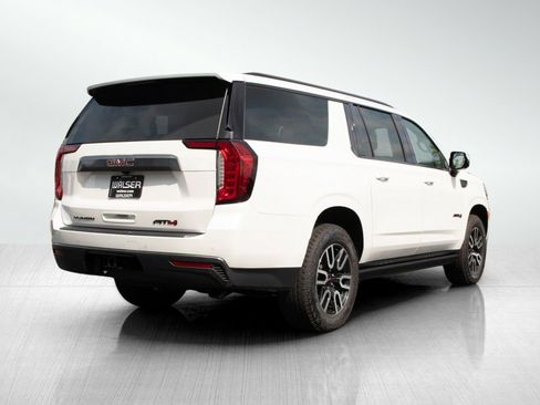 Used 2023 GMC Yukon XL AT4 w/ AT4 Premium Plus Package image 5