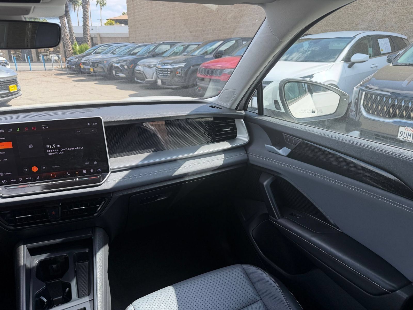 Used 2026 Volkswagen Tiguan SE AWD/4WD image 36