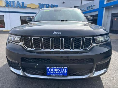 Used 2023 Jeep Grand Cherokee L Limited w/ Trailer Tow Group (B) AWD/4WD image 16