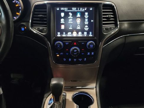 Used 2017 Jeep Grand Cherokee Limited w/ Trailer Tow Group IV AWD/4WD image 30