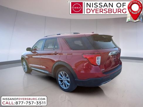 Used 2020 Ford Explorer XLT w/ Equipment Group 202A RWD image 5