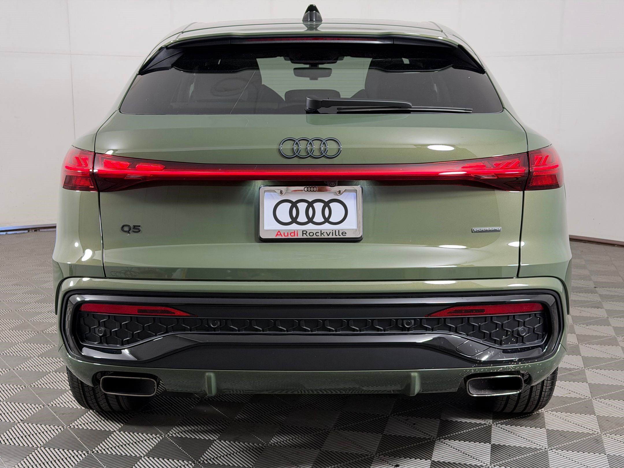 New 2026 Audi Q5 Prestige AWD/4WD image 10