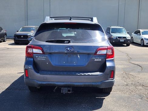 Used 2016 Subaru Outback 2.5i Limited AWD/4WD image 6