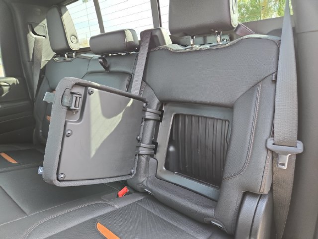 Used 2024 GMC Sierra 2500 AT4 w/ AT4 Premium Plus Package AWD/4WD image 34