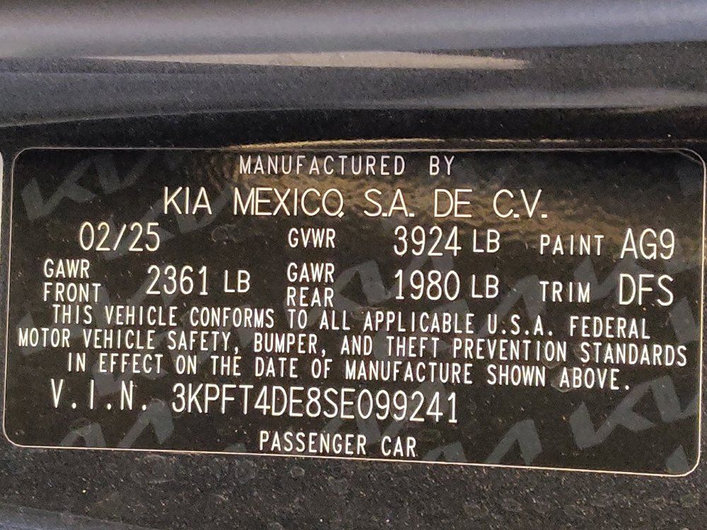 Used 2025 Kia K4 FWD image 33