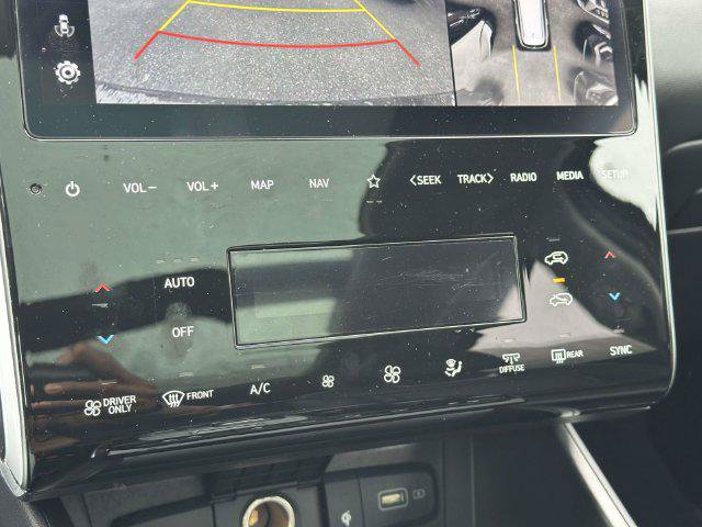 Certified 2024 Hyundai Tucson Limited AWD/4WD image 22