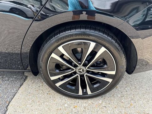 Used 2025 Mercedes-Benz CLA 250 4MATIC image 4