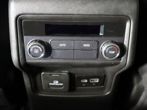 Used 2023 GMC Acadia SLE w/ Driver Convenience Package AWD/4WD image 55