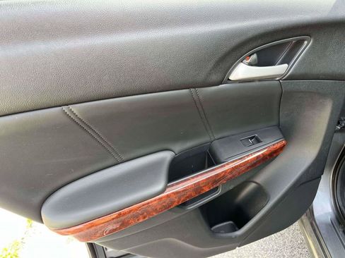Used 2012 Honda Crosstour EX-L image 8