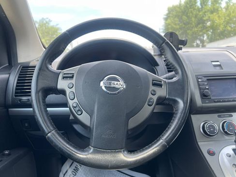 Used 2011 Nissan Sentra 2.0 SL w/ SL Special Value Pkg FWD image 18