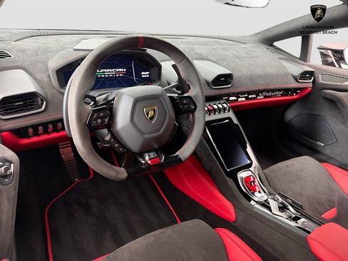 Used 2024 Lamborghini Huracan Tecnica RWD image 47