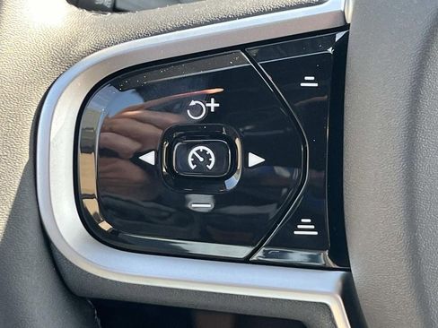 New 2026 Volvo XC90 T8 Plus image 27