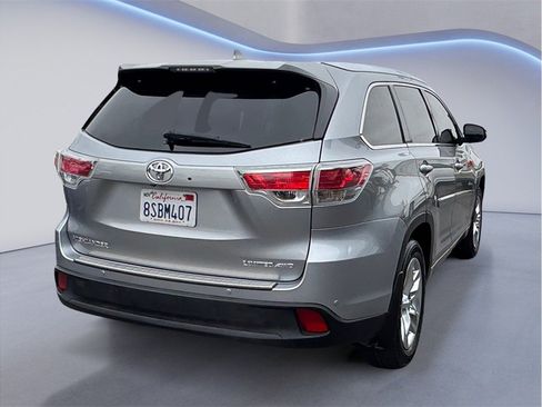 Used 2016 Toyota Highlander Limited AWD/4WD image 4