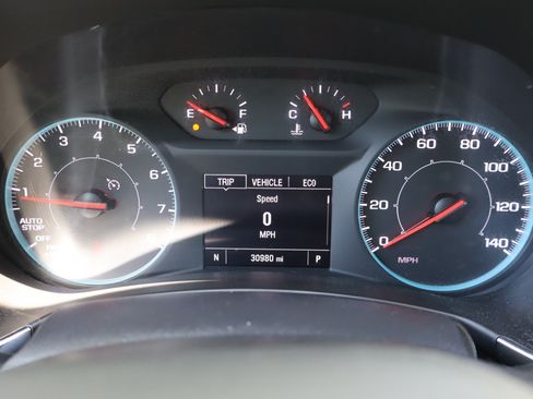 Used 2024 Chevrolet Equinox LS FWD image 24