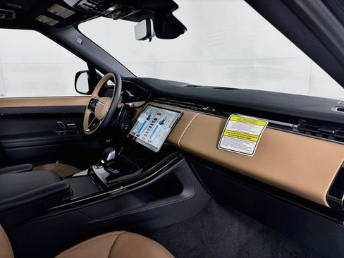 New 2026 Land Rover Range Rover Sport Dynamic SE AWD/4WD image 27