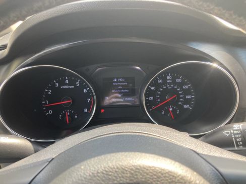 Used 2019 Kia Sedona EX image 20