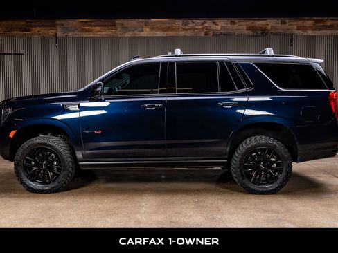 Used 2024 GMC Yukon AT4 w/ AT4 Premium Package image 5