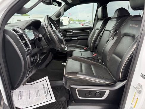 Used 2023 RAM 1500 Laramie AWD/4WD image 17