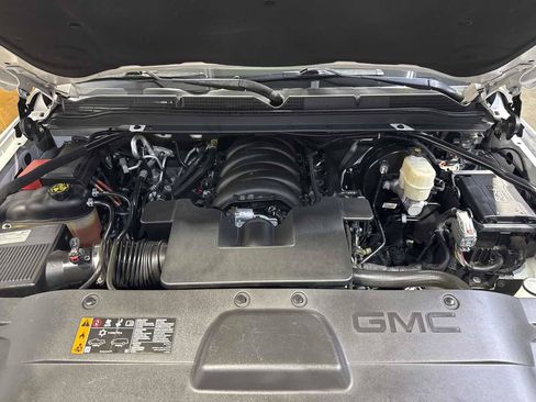 Used 2019 GMC Yukon Denali w/ Denali Ultimate Package AWD/4WD image 33