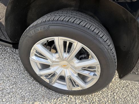 Used 2024 Chevrolet Tahoe High Country w/ Premium Package image 9