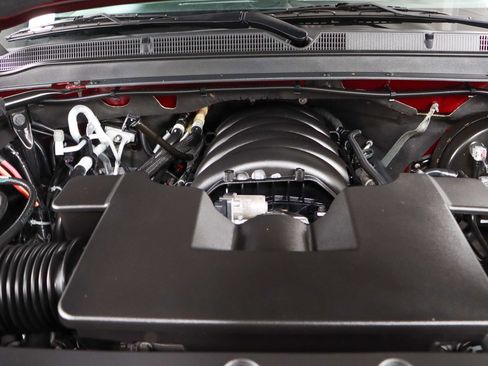 Used 2020 GMC Yukon SLE w/ Enhanced Driver Alert Package image 34