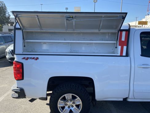 Used 2018 Chevrolet Silverado 1500 LT w/ Trailering Package image 21
