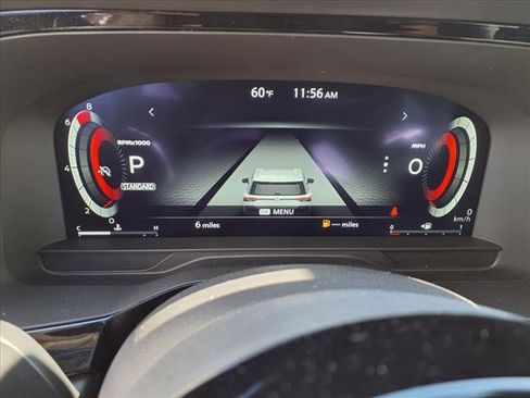 New 2025 Nissan Pathfinder Platinum image 18