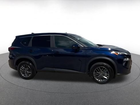 Used 2026 Nissan Rogue SV FWD image 15