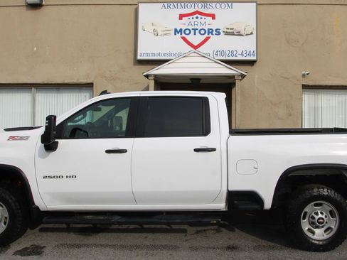 Used 2023 Chevrolet Silverado 2500 W/T w/ WT Convenience Package AWD/4WD image 5