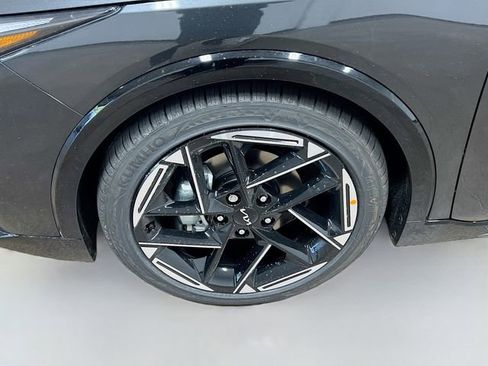 New 2025 Kia K4 GT-Line image 32