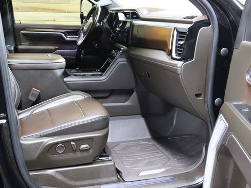 Used 2024 GMC Sierra 2500 Denali w/ Denali Reserve Package image 76