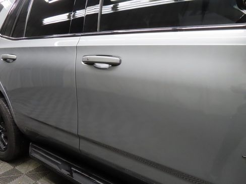 Used 2023 Chevrolet Tahoe RST w/ RST Performance Edition image 31