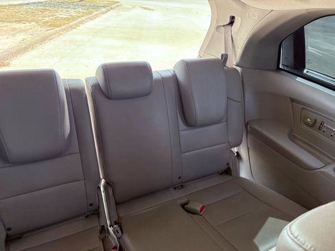 Used 2014 Honda Odyssey EX-L image 30