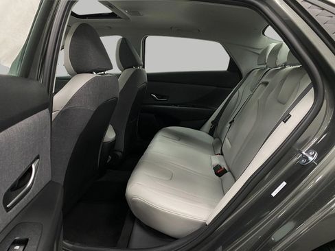 New 2026 Hyundai Elantra Limited image 29