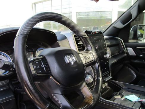 Used 2020 RAM 1500 Limited AWD/4WD image 18