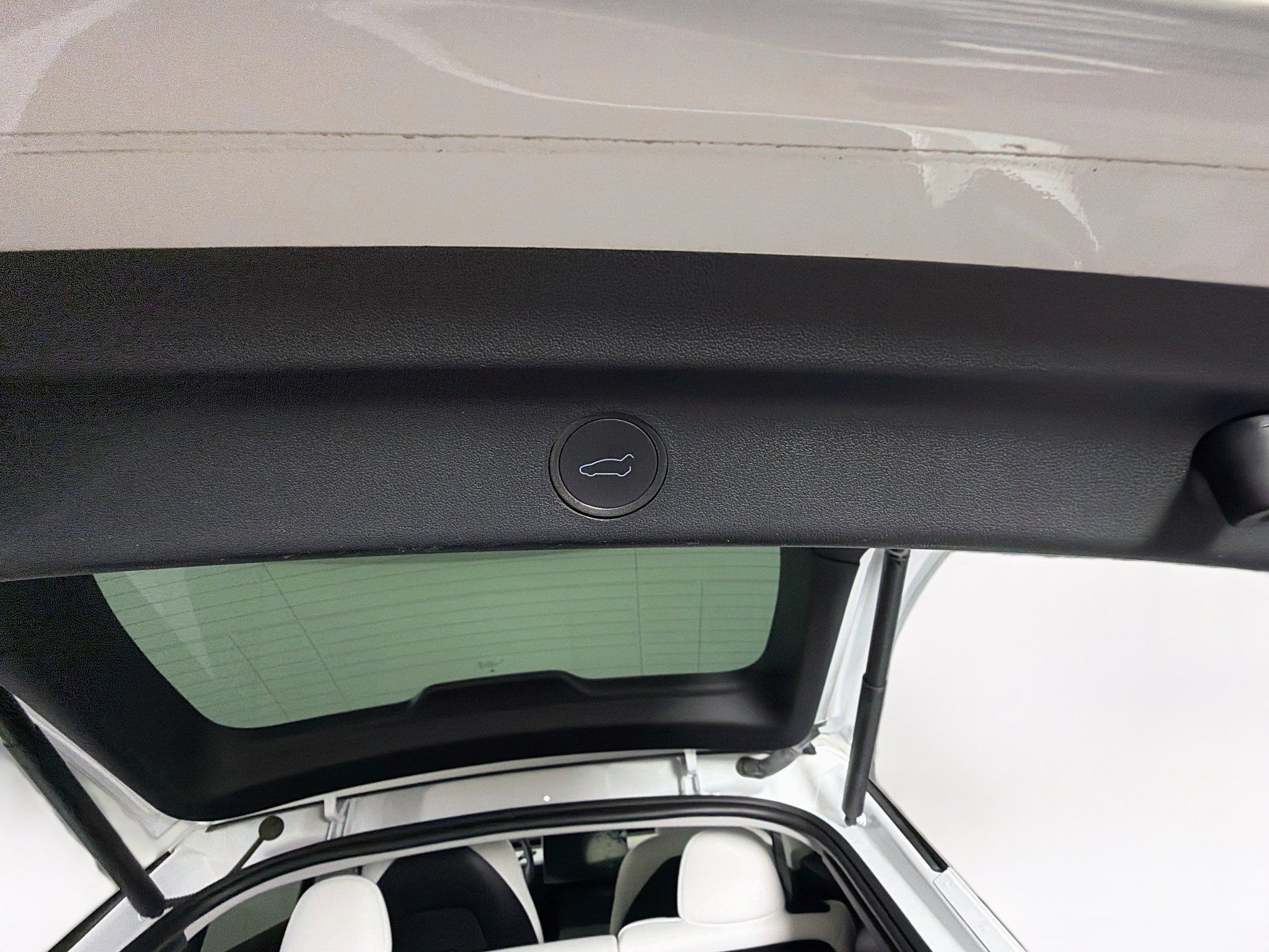 Used 2023 Tesla Model Y Long Range AWD/4WD image 29